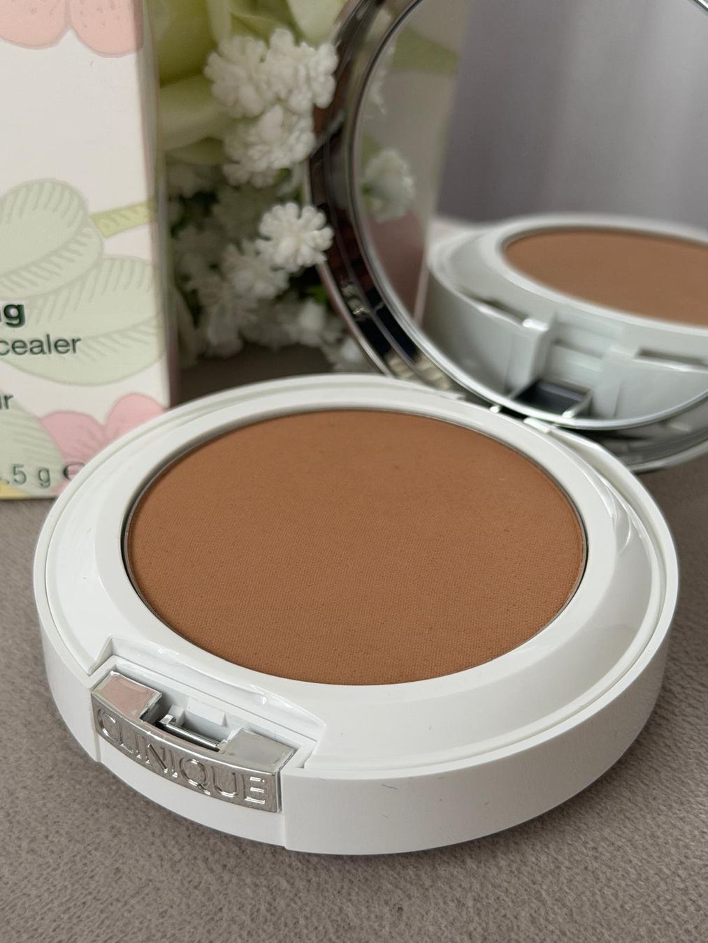 Clinique Make-up: Make Up Clinique Beyond Perfecting NEU – Nuovo e nell'imballaggio originale da Dänikon ZH venduto da tug_m9b6 3