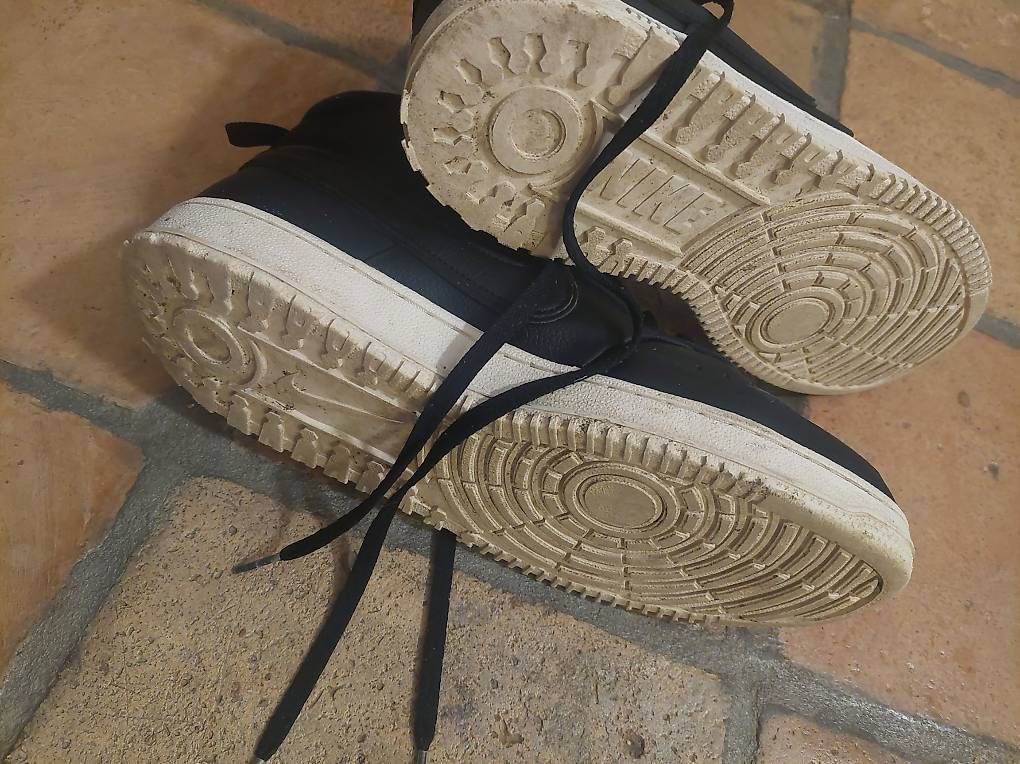 Nike Scarpe da uomo: Nike Sneakers High schwarz Gr. 46 – Usato da Kirchlindach venduto da dor_qj8q 2