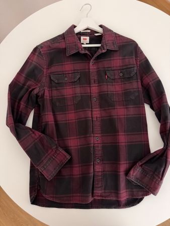 Levi's Hemd kariert rot/schwarz Grösse M guter Zustand