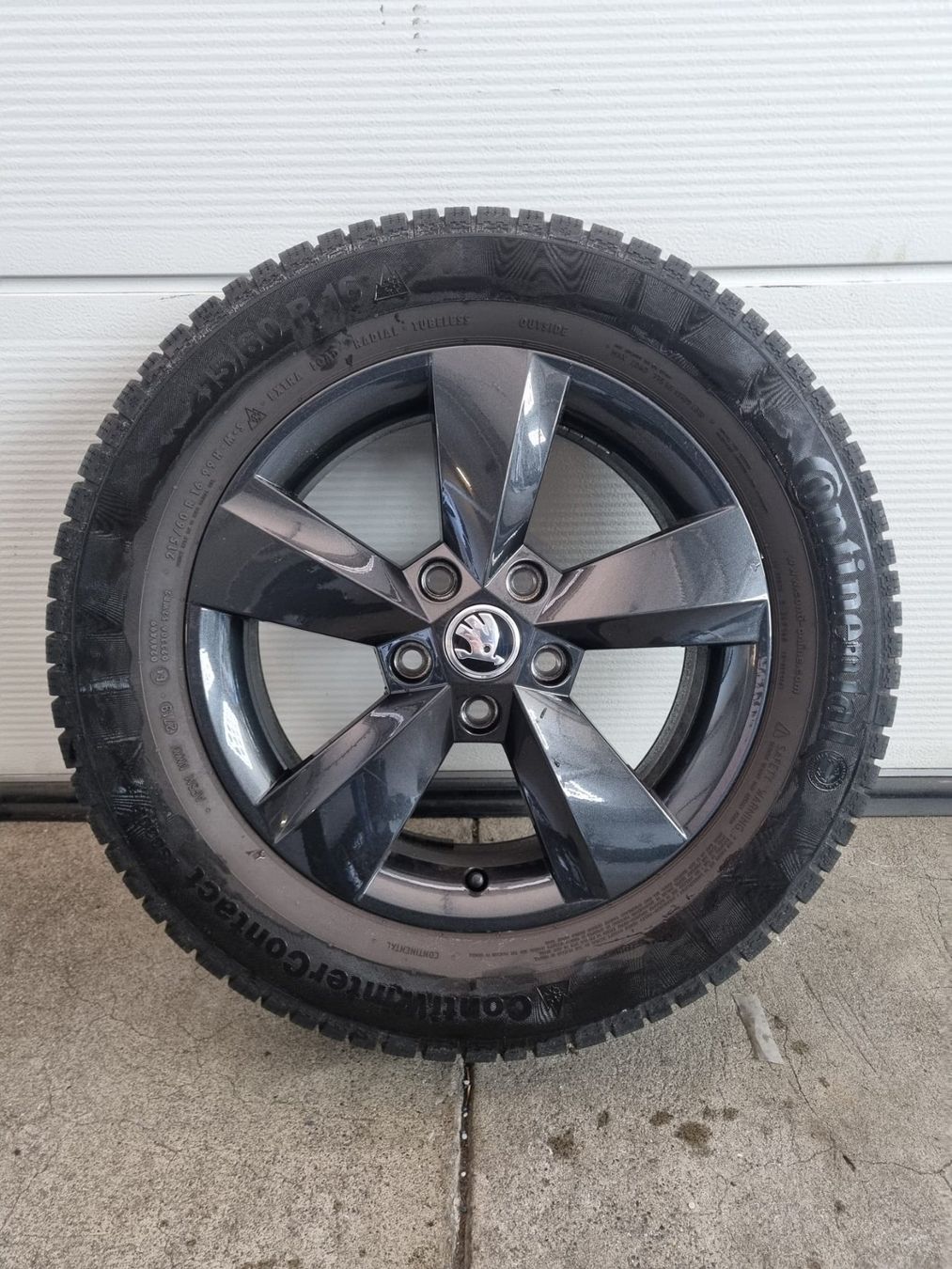 Pneumatici & Ruote complete: Skoda Karoq Winterräder – Usato da Kirchdorf AG venduto da Cartastic_AG 4