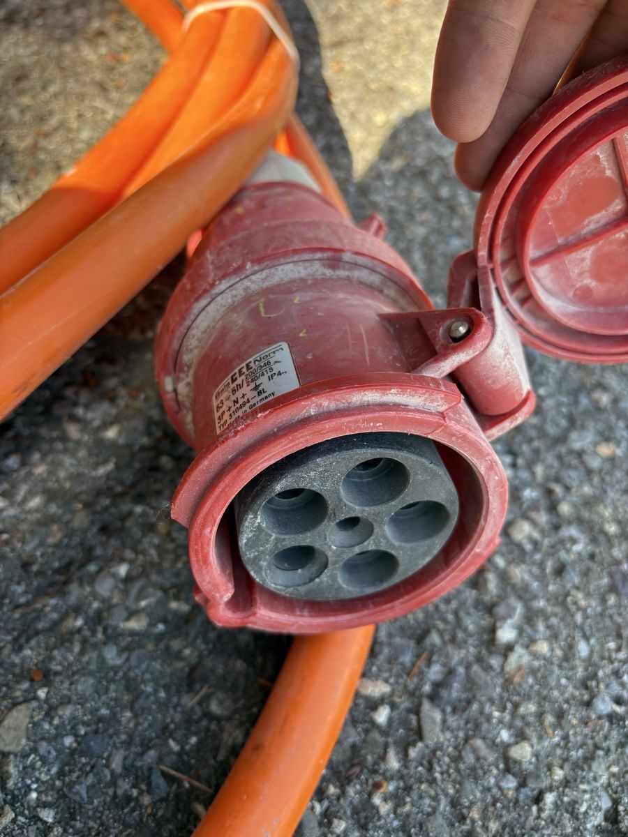 Cavi: Starkstromkabel orange gebrauchter Zustand – Usato da Richterswil venduto da Martin01016 1