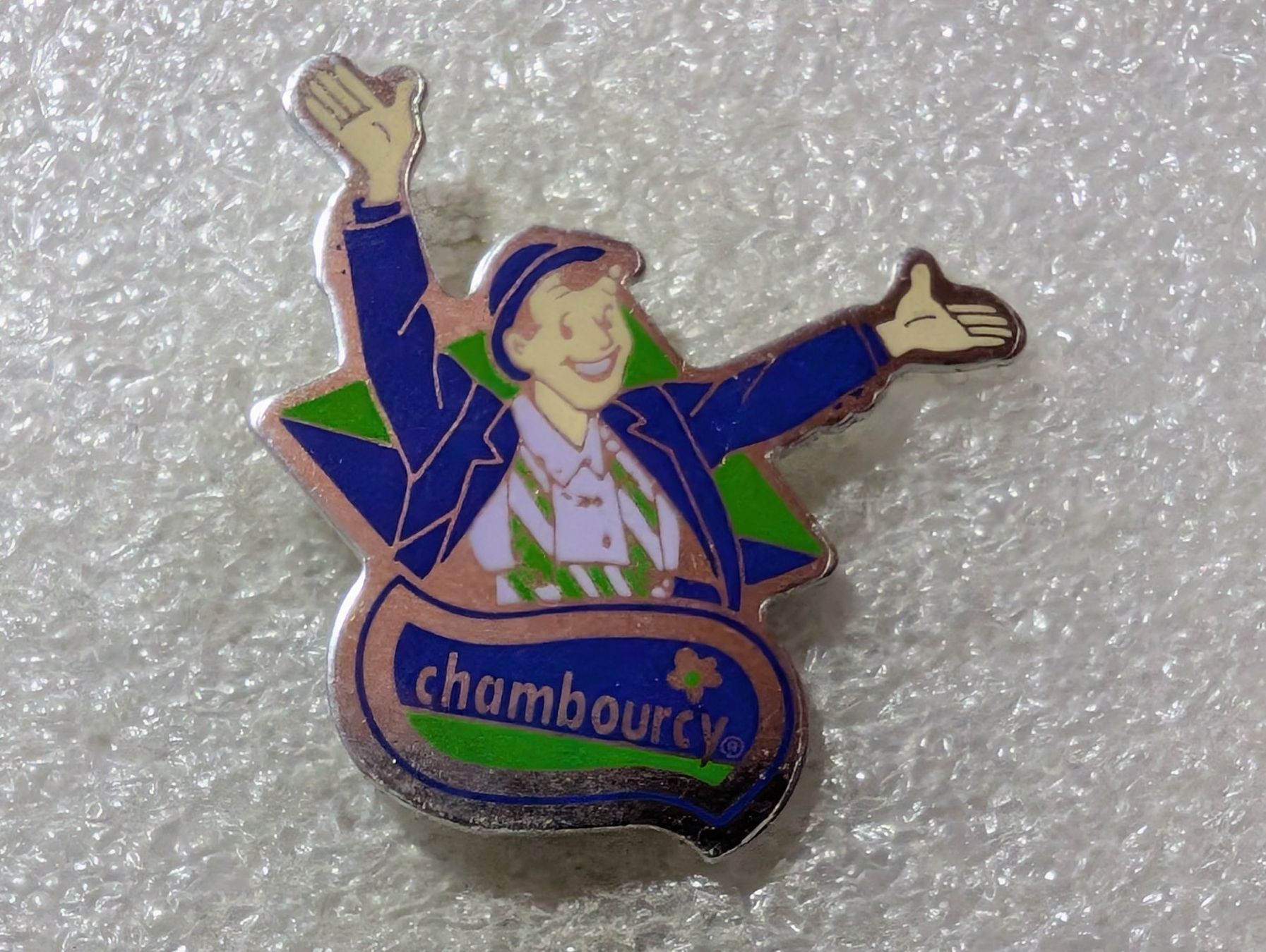 Placchette & Badge: Ansteckpin 103: Chambourcy – Usato da Oppligen venduto da Pin-Fall-Shop