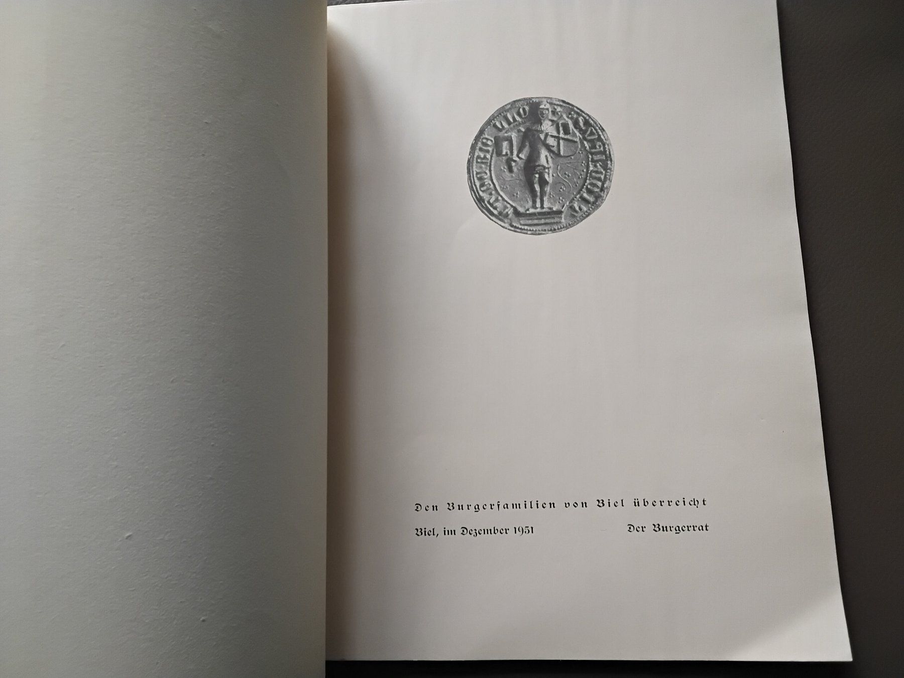 Libri: Biel/ Bienne Alt - Biel 1951 Buch – Usato da Biel/Bienne venduto da taki25 2