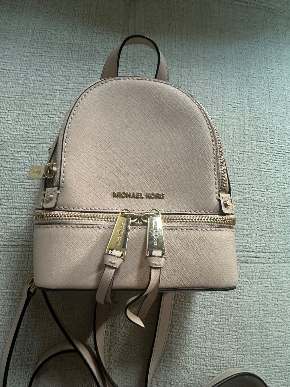 Michael Kors Rucksäcke: Mini Rucksack | Michael Kors – Gebraucht aus Horgen von naomijlo 1