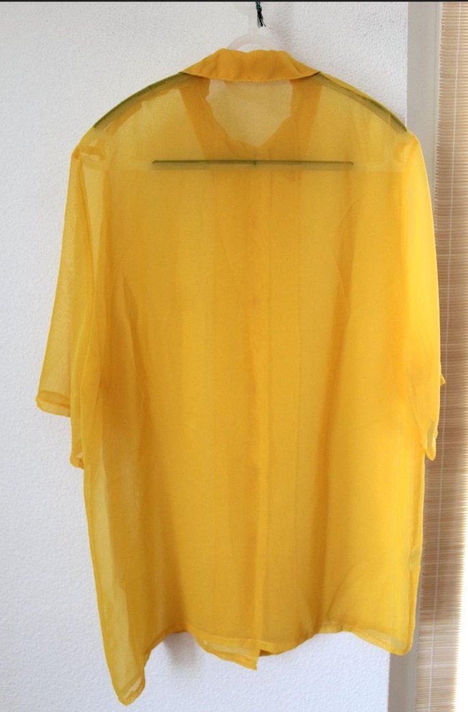 Camicette: Gelbe Transparente Bluse, verm. M / L – Usato da Locarno venduto da madame-tus-sauds 1