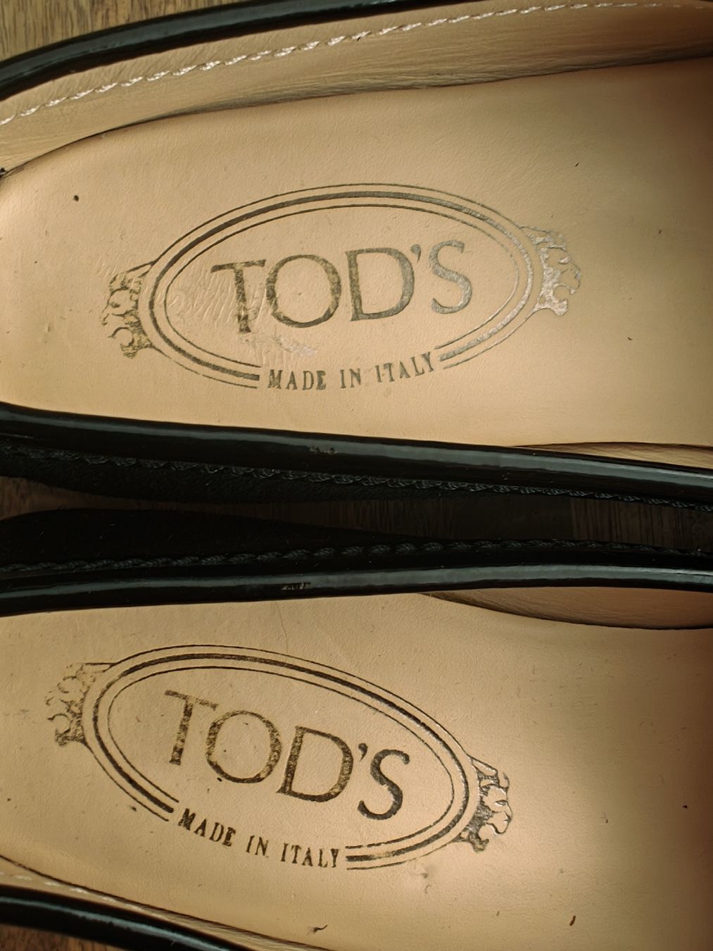 Tod'S Scarpe da donna: Tod's Black Suede Loafers – Usato da Wabern venduto da kat_w92r 5