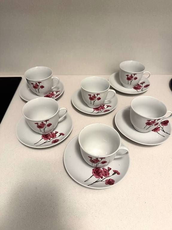 Geschirrsets: Set completo da 6 tazzine e 6 piattini – Neu und originalverpackt aus Massagno von whi_d5bd 2