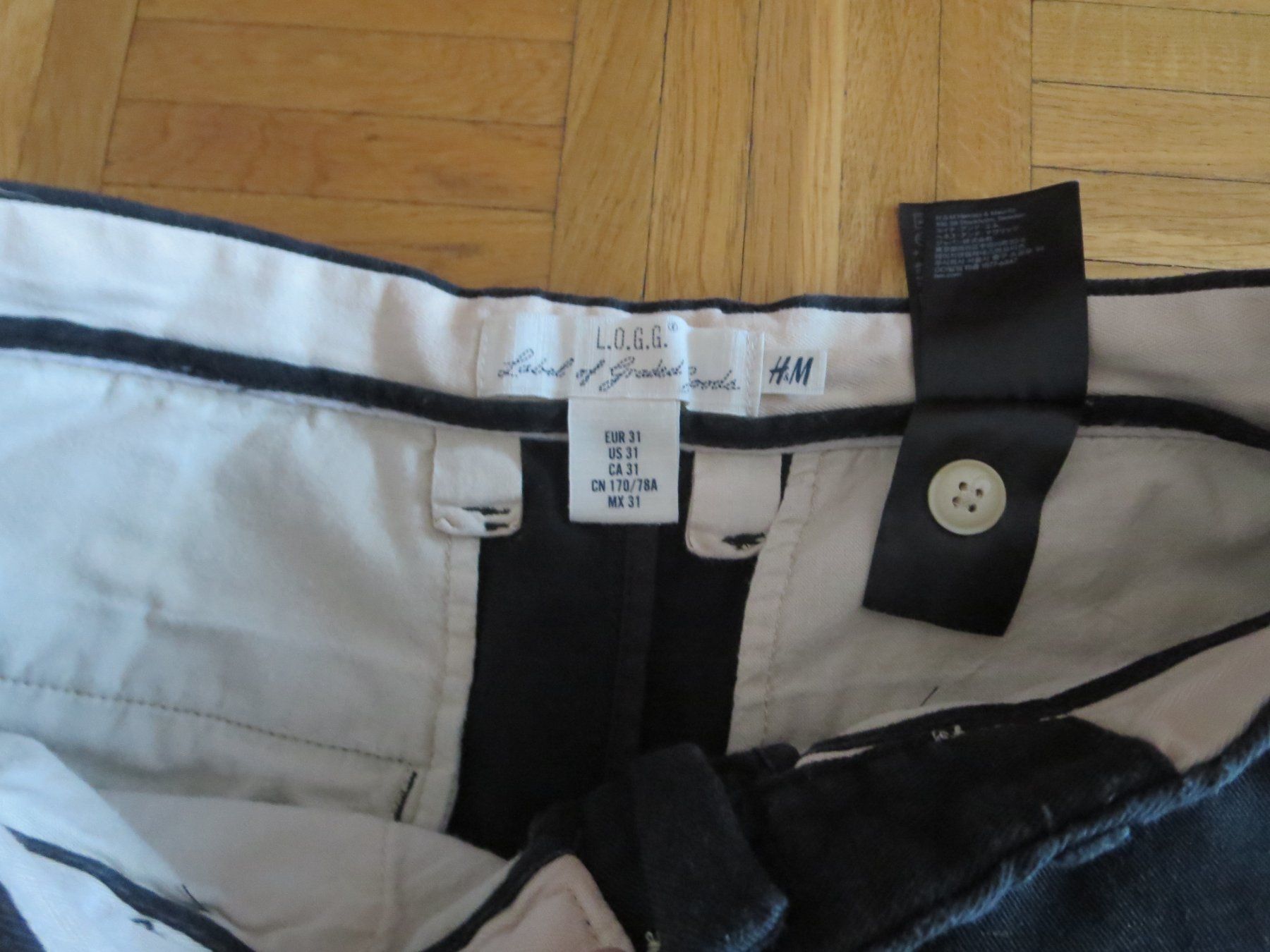 H&M Pantaloni: L.O.G.G. Herren Hosen, Schwarz /Gr. 31 – Usato da Wallisellen venduto da Arvenstube 2