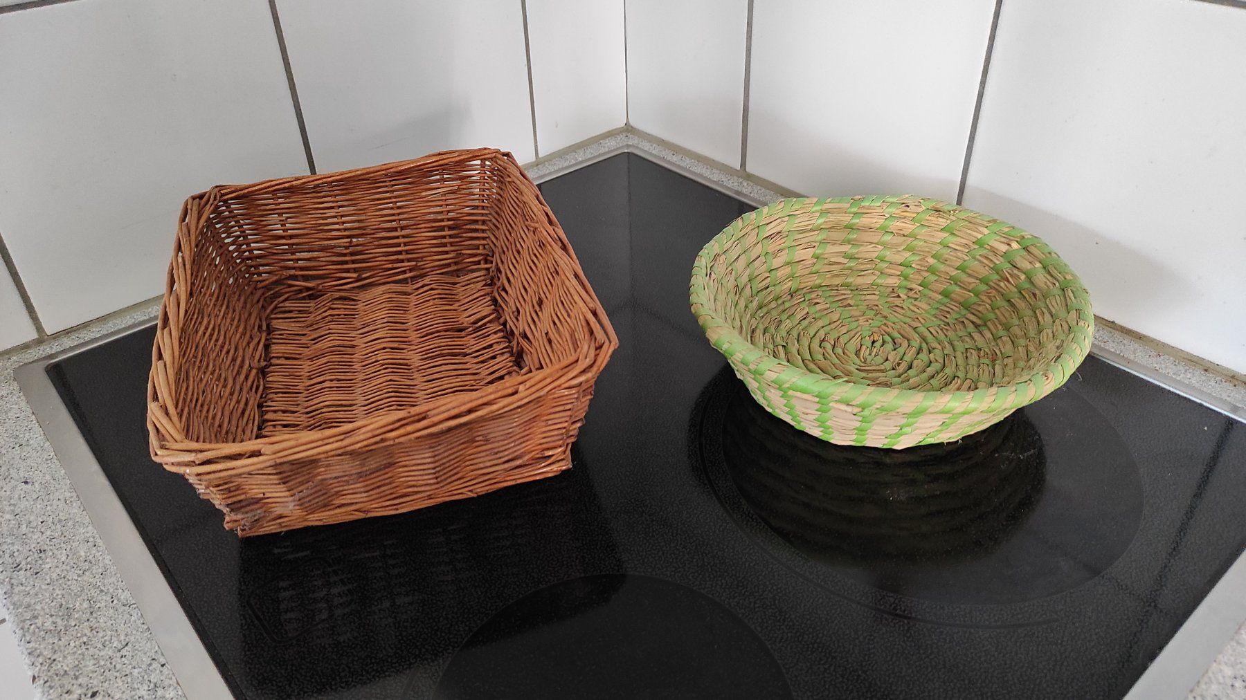 Altro per la casa: Cesti di vimini decorativi - set di 2 pezzi – Usato da Biel/Bienne venduto da mor_gbm5