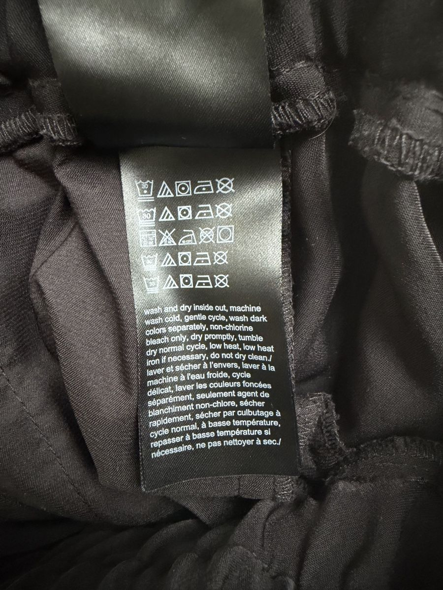 Calvin Klein Pantaloni: Hose von Calvin Klein  – Usato da Bettlach venduto da Valgoy 4