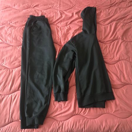 Completo tuta sportiva nero con cappuccio - Taglia M