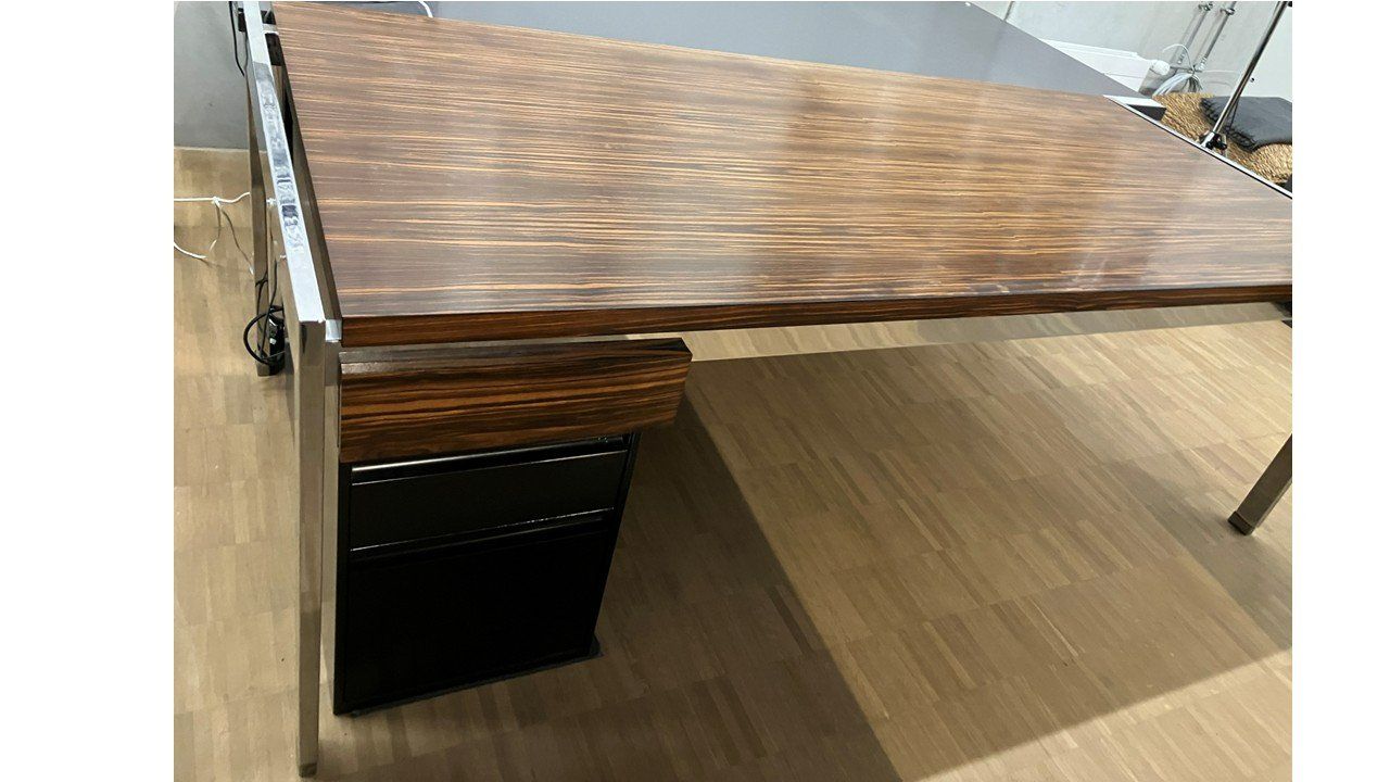 Schreibtische: Bürotisch Designmodell, Einzelstück – Gebraucht aus Murg von inf_gy8v 2