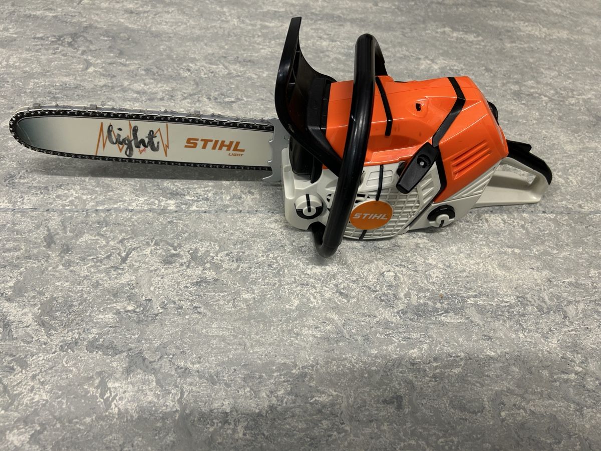 Giocattoli: Spielsäge Stihl – Usato da Hombrechtikon venduto da Etagere92