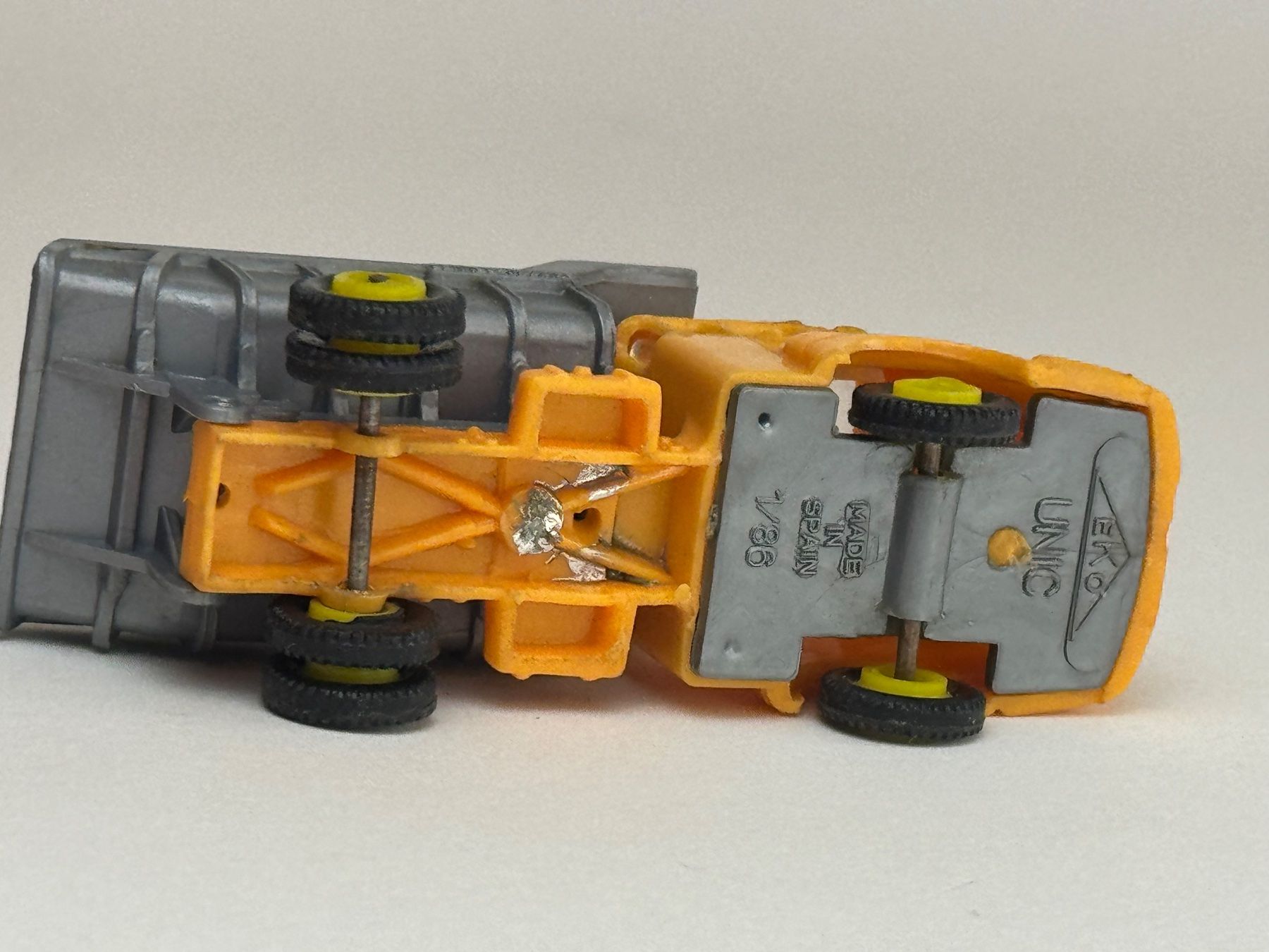 Eko Modellini d'auto: VE- EKO Unic Muldenkipper orange silbern – Usato da Elm venduto da Wikmtz 2