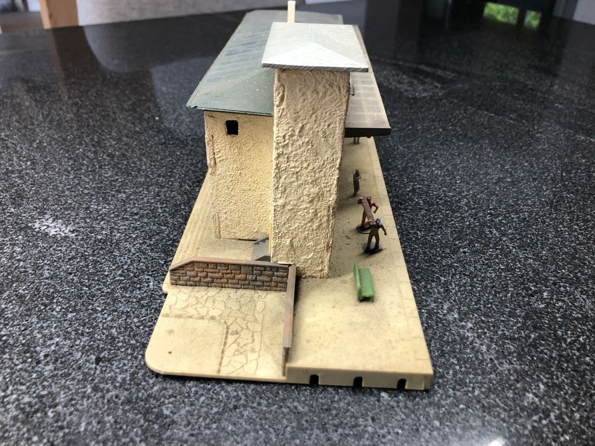 Faller Modelleisenbahnen: Faller Bahnhof Nr. 103, Spur H0 – Gebraucht aus Zweidlen von Maerliharo_57 2