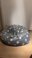 Beanbag ( Sitzsack) Grau mit Sternen, Ø 70x110cm