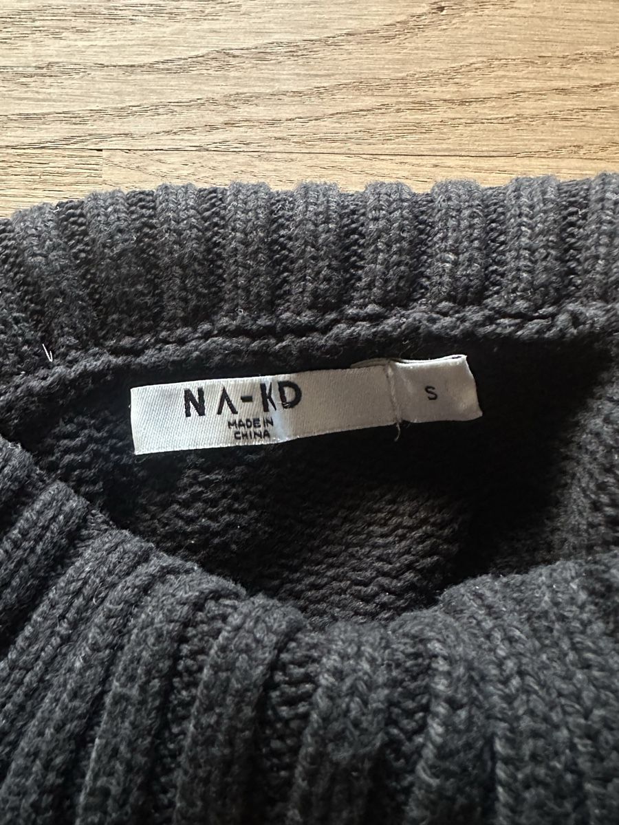 Na-kd Pulls & Sweat-shirts: Langer Rollkragenpullover Na-Kd – D'occasion à Kloten par niinaa.5 1