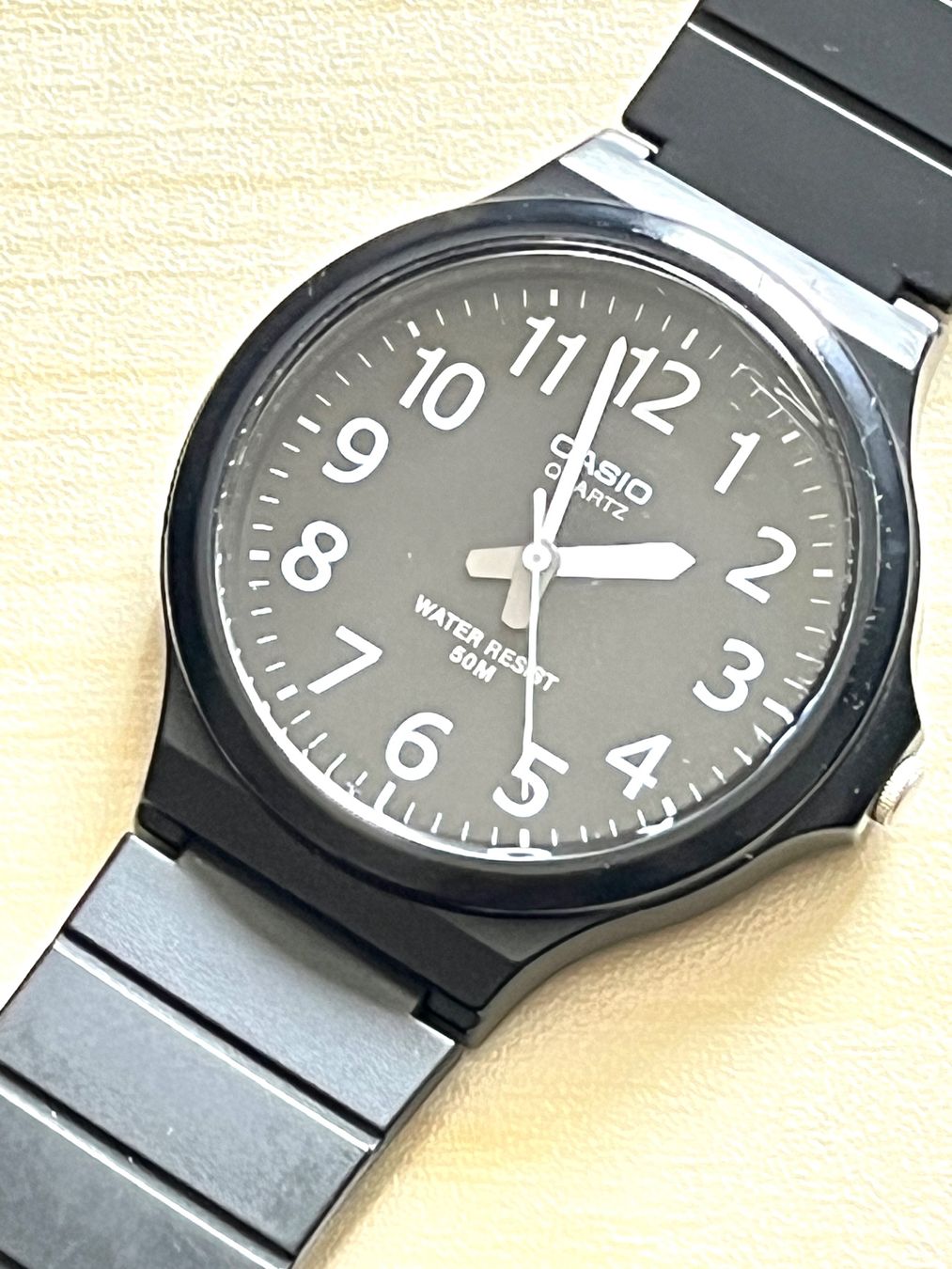 Casio Orologi: Casio Quarzuhr, unisex, klassisch – Usato da Grenchen venduto da chththl