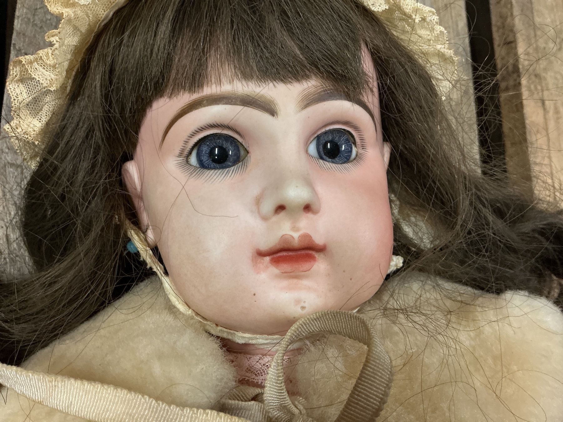 Bambole: Grosse Porzellan Puppe – Usato da Bern venduto da vielerart 5