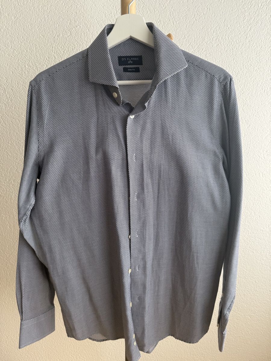 Hemden: D'S CLASSIC Hemd Slim Fit Gr. M – Gebraucht aus Cham von CBirinci
