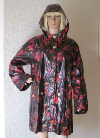 NEU Lackmantel Regenmantel schwarz mit Blütendruck DENIM 42