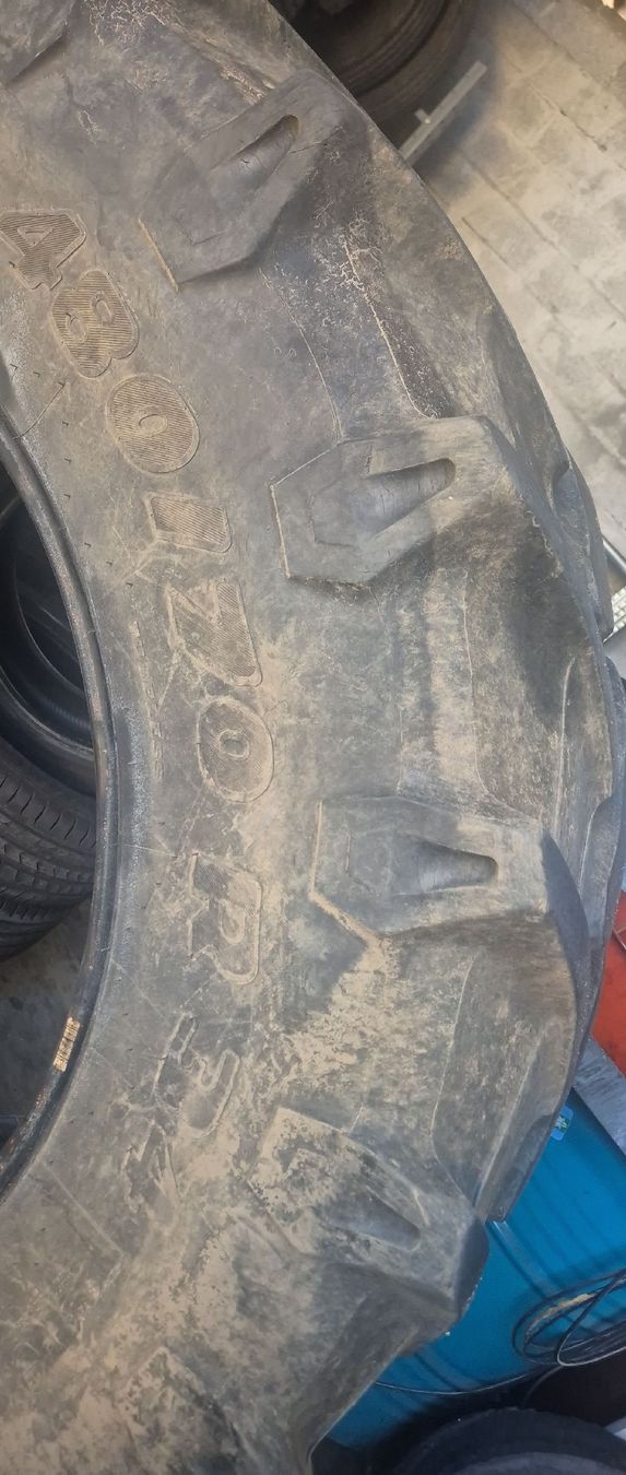 Pneumatici & Ruote complete: 2 Traktorreifen 480/70 R34 – Usato da Bützberg venduto da PAG-PNEU