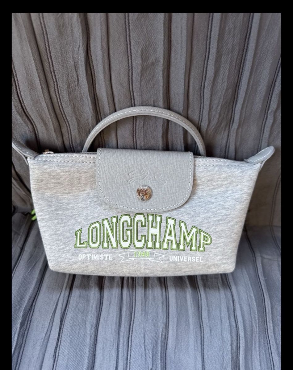 Longchamp Sacs femmes: Longchamp Handtasche grau (klein) – D'occasion à Basel par Inm_r65l