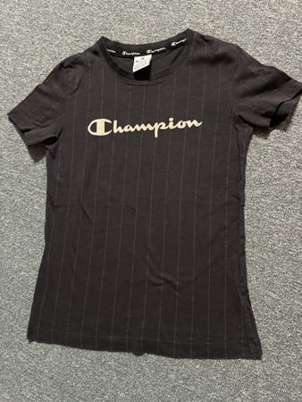 Champion T-Shirt schwarz Gr 164 guter Zustand