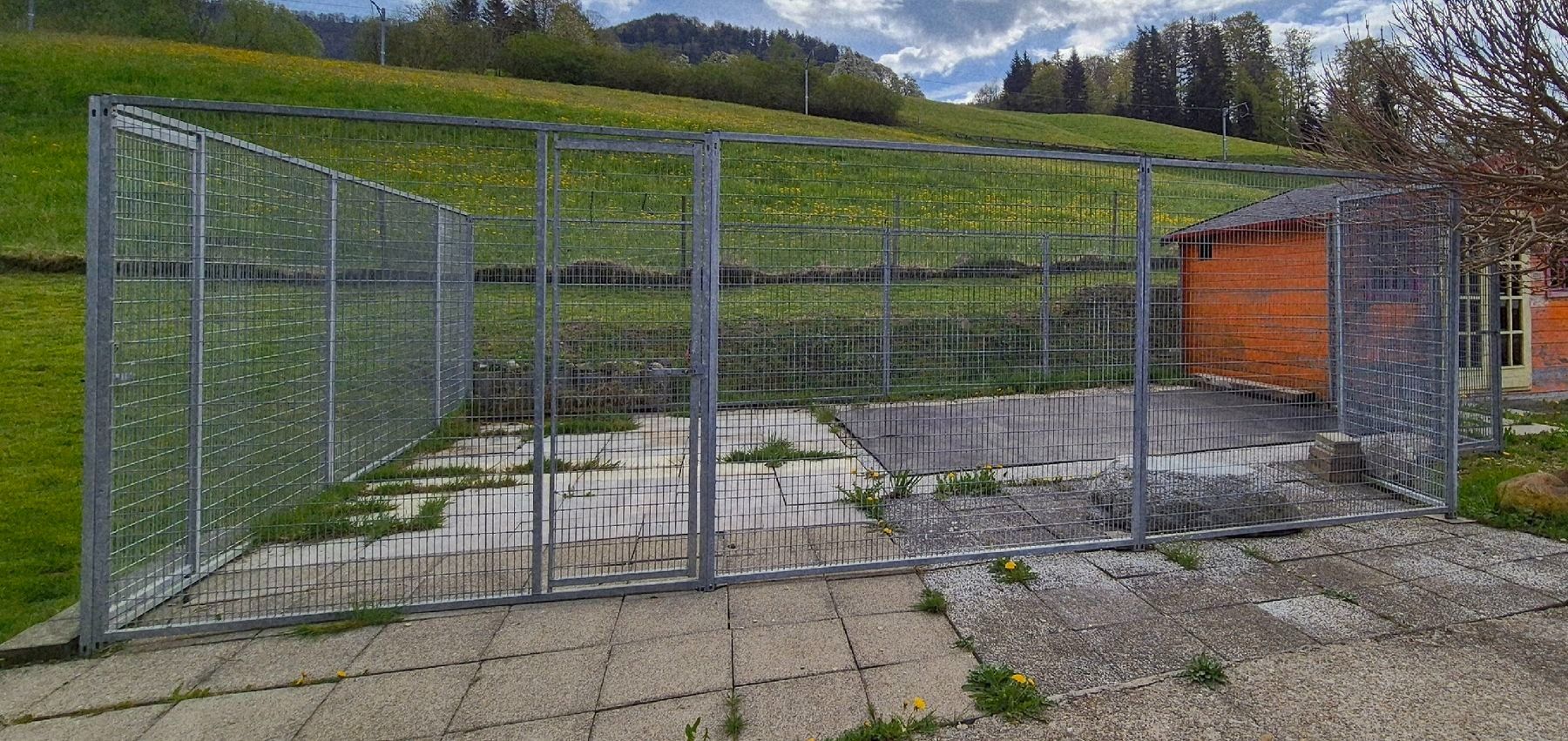 Gabbie, trasporto & Sicurezza: Hundezwinger Hühnergehege – Usato da Stein AR venduto da Bienli4 2