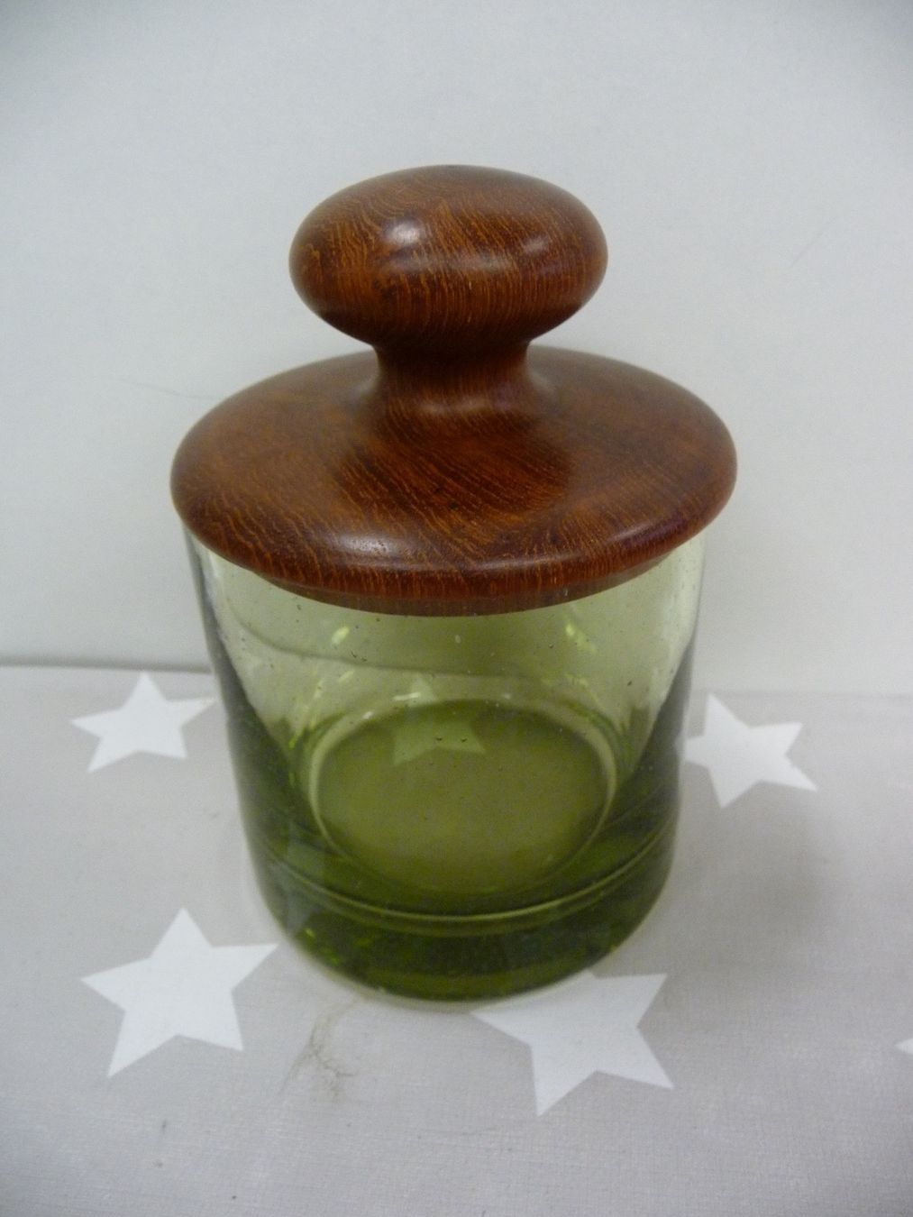Bicchieri: Sarnenglas Sarner Glas mit Teakdeckel Dose – Usato da Rafz venduto da Powacaddy