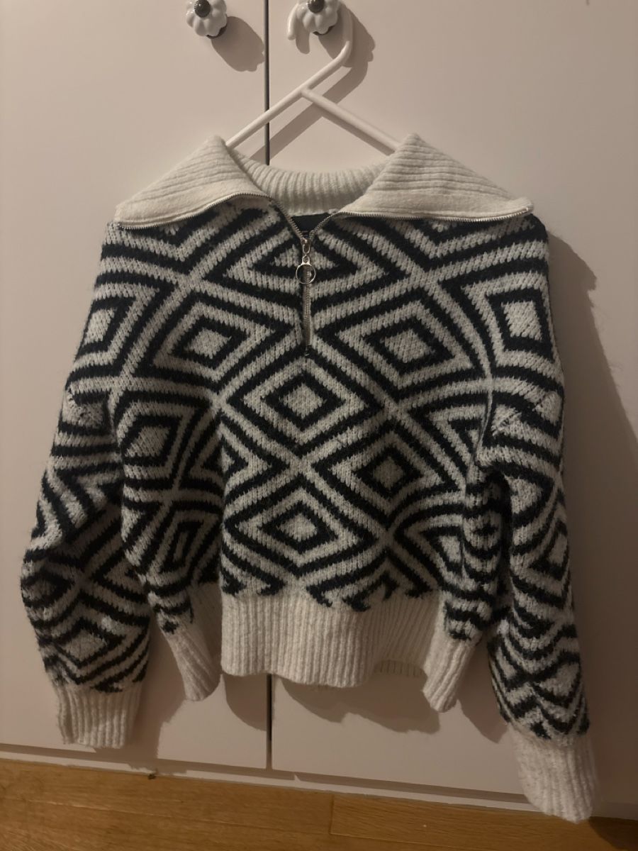 Pieces Pullover & Sweatshirts: Spezieller Wollpulli – Gebraucht aus Hedingen von lil_g25v
