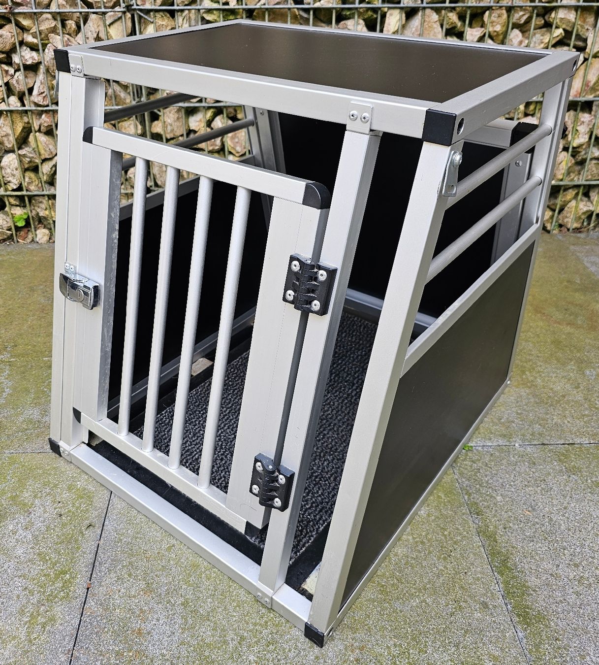 Käfige, Transport & Sicherheit: Freezack Aluminium Hundebox Auto Chicca – Gebraucht aus Jaun von astix