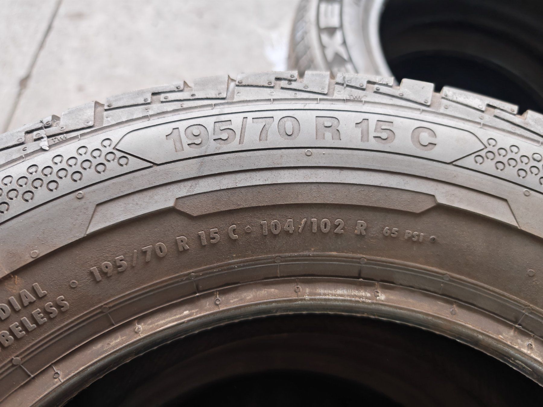 Pneumatici & Ruote complete: Continental 195/70 R15 C – Nuovo (secondo la descrizione) da Richenthal venduto da maenggi16 2