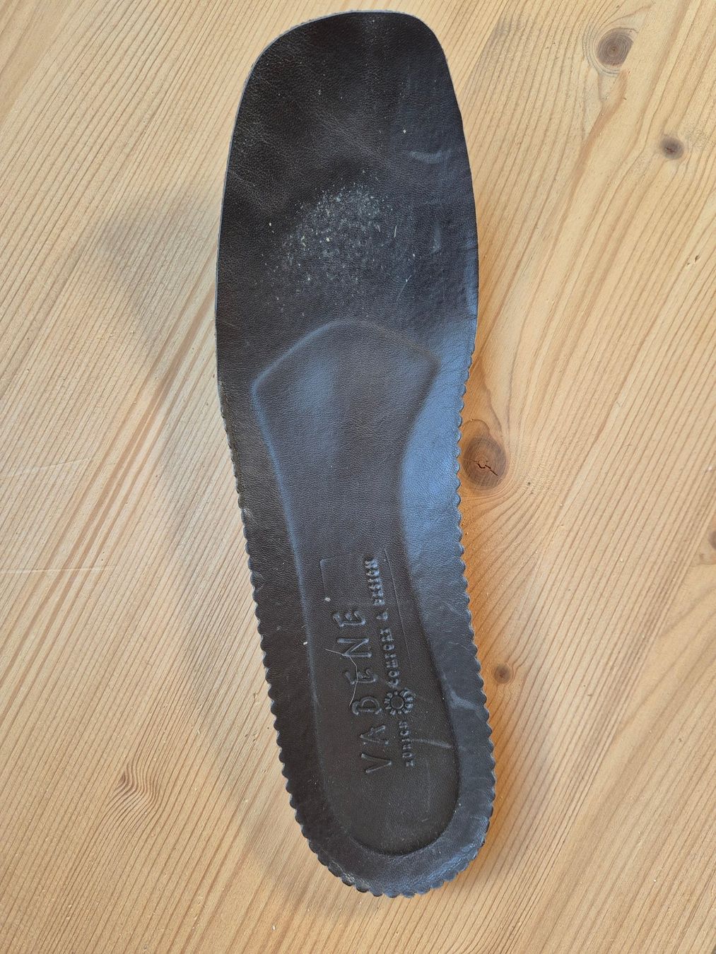 Vabeene Scarpe da donna: Vabene Halbschuhe aus Leder, Gr. 6 1/2 – Usato da Büttikon AG venduto da Annale 2