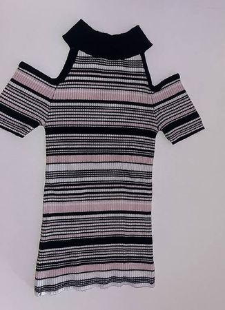 Schulterfreies Top