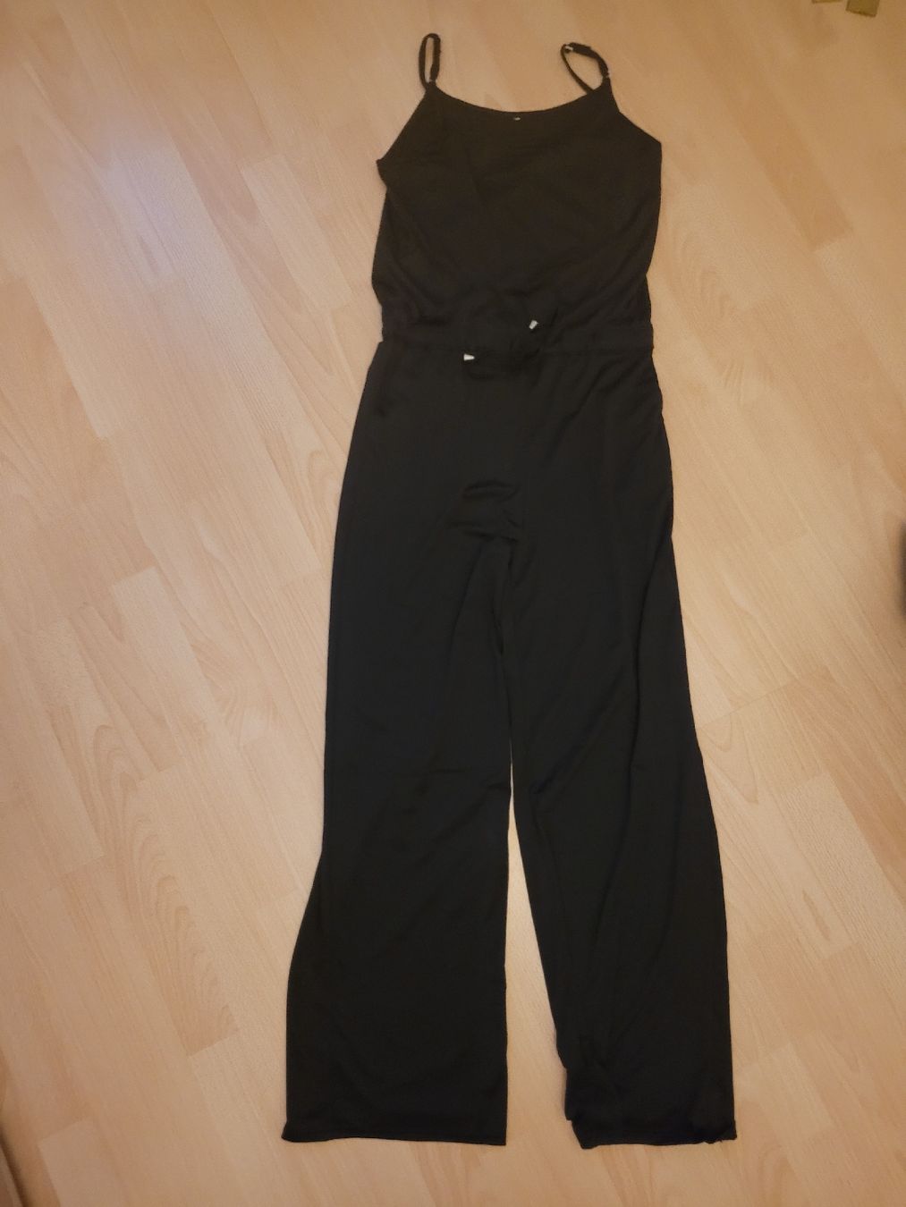 Tute: Jumpsuit gr. M – Usato da Inwil venduto da Flower2325