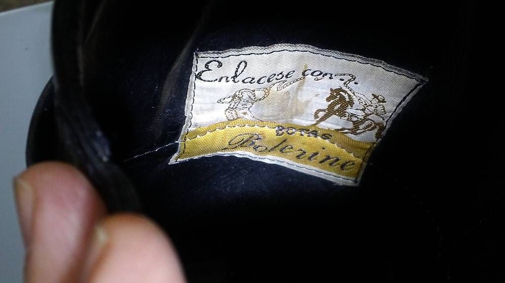 Scarpe da donna: Lederstiefel für Damen oder Herren – Usato da Luzern venduto da Rolkos 3