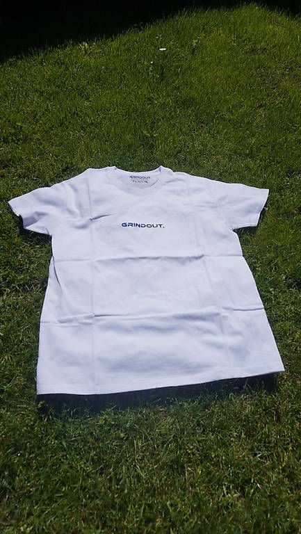 T-shirts: Grindout Shirt – D'occasion à Detligen par eli_t65q