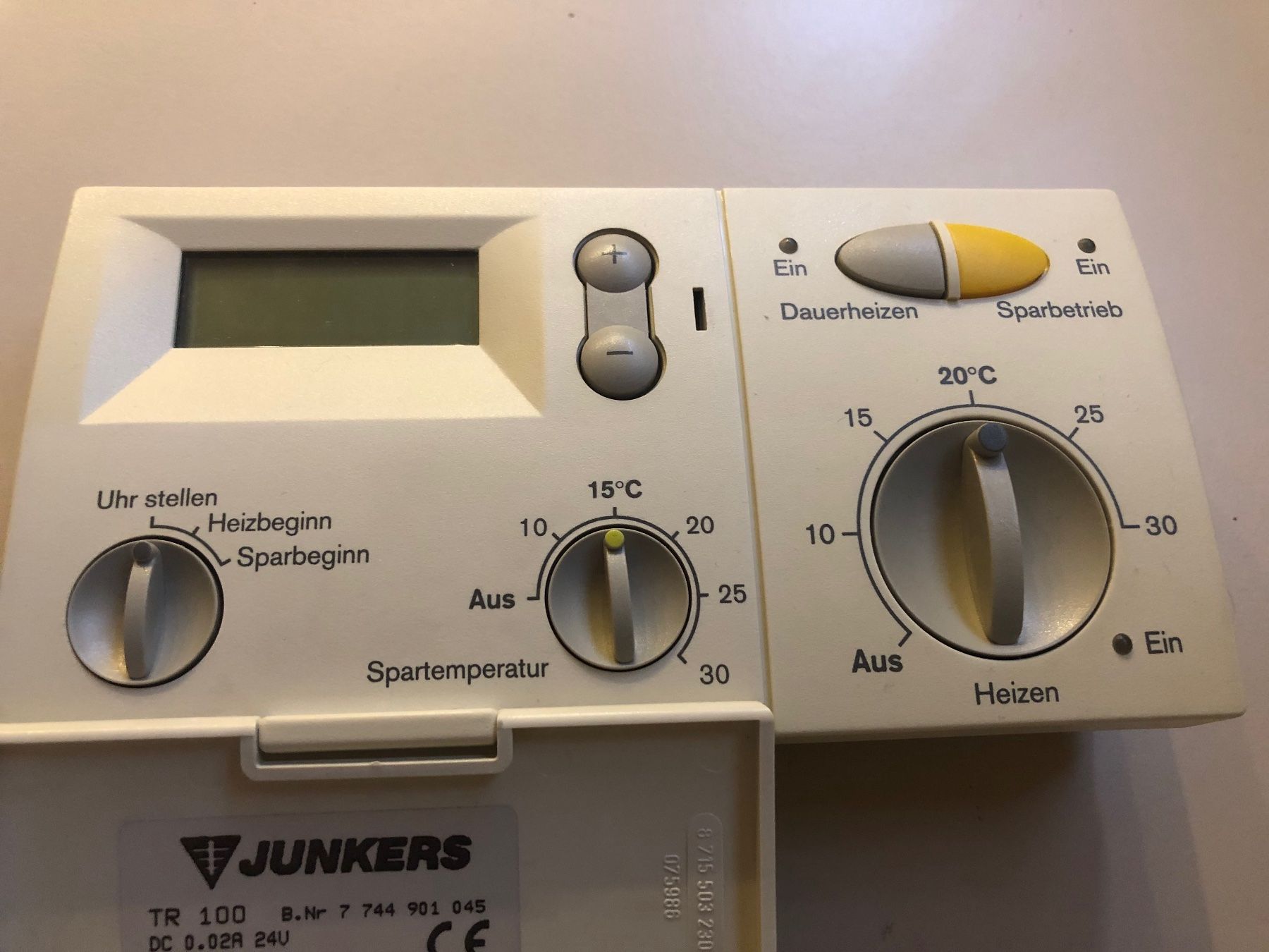 Sistema di controllo: Raumthermostat Junkers Ceracontrol – Usato da Erlinsbach SO venduto da Cholipa 2
