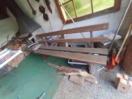 Holzbank mit Rückenlehne Holzlack abgenutzt 220cm