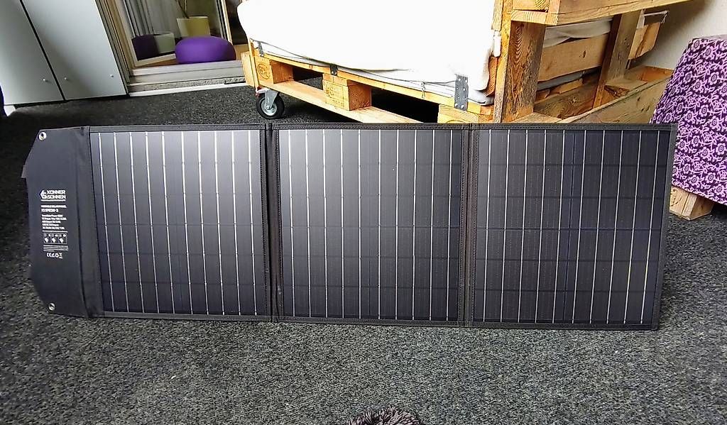 Dispositivi a energia solare: Sehr leichtes 60W-Solarpanel von Könner & Söhnen – Usato da Luzern venduto da Markmuhl1 2