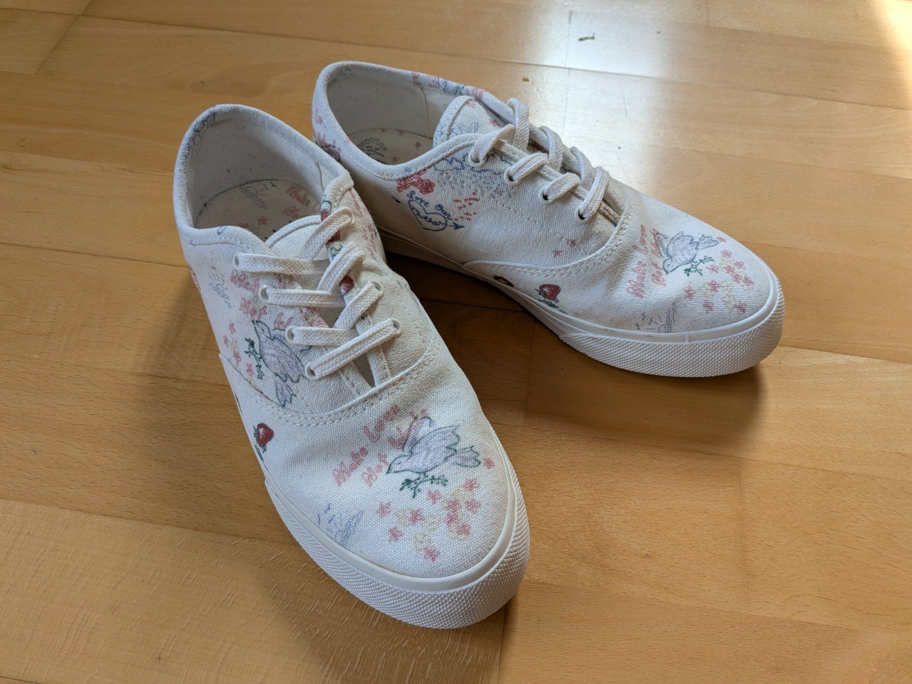 Reformation Damenschuhe: Reformation Sneakers, Gr. 38 – Neu (gemäss Beschreibung) aus Zürich von Codexaureus