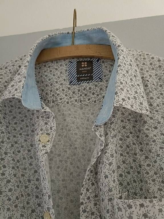 Chemises: Hemd Gr. 42 modern fit – D'occasion à Sissach par jgt_6k76 2