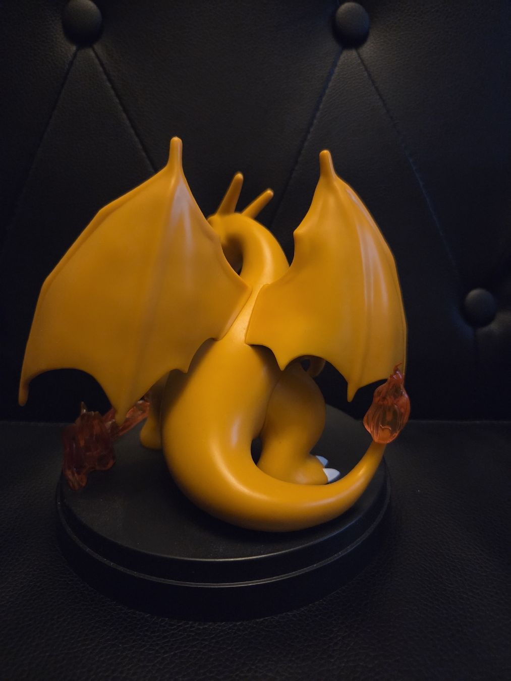 Pokémon Figuren: Pokémon Charizard Figur – Neu (gemäss Beschreibung) aus Wettingen von Schiavano11 1