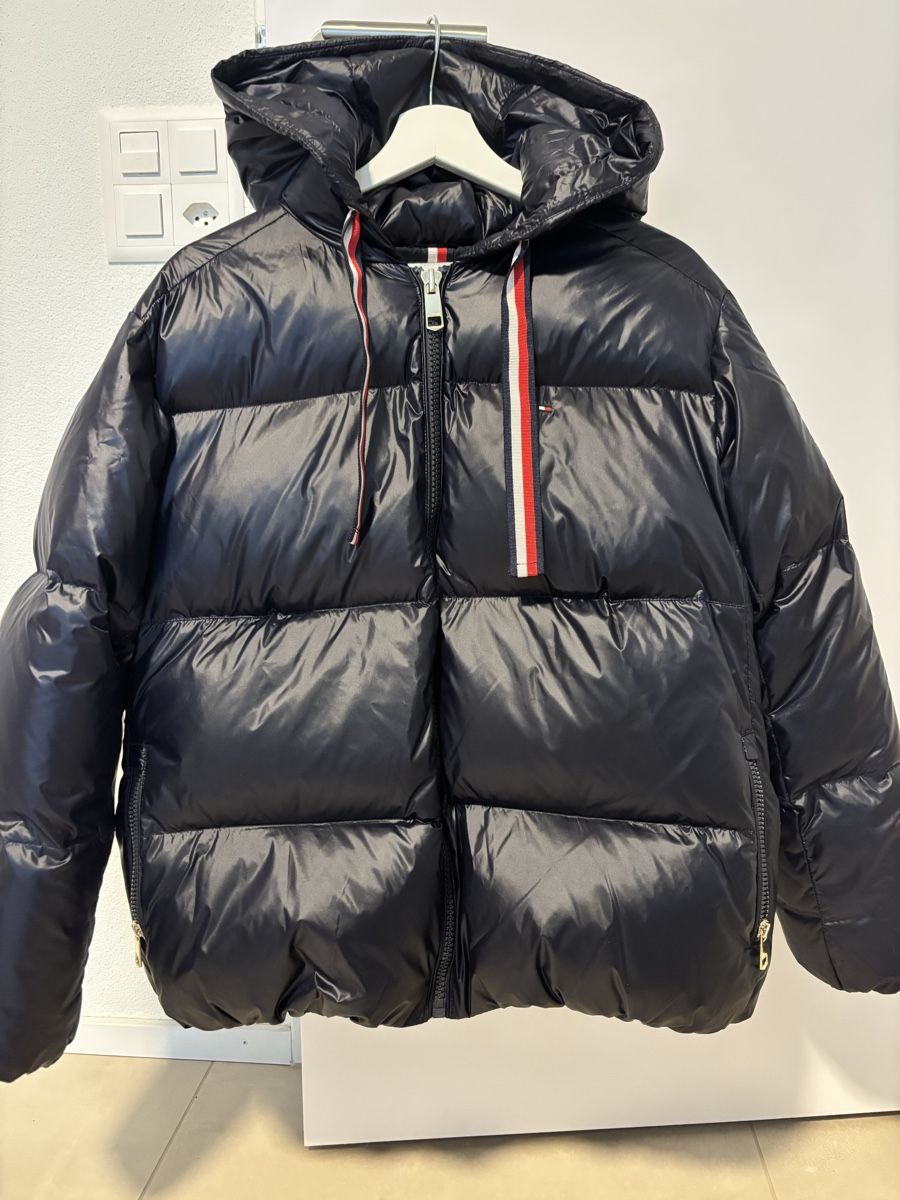 Tommy Hilfiger Jacken: Winterjacke – Neu (gemäss Beschreibung) aus Winkel von FM99