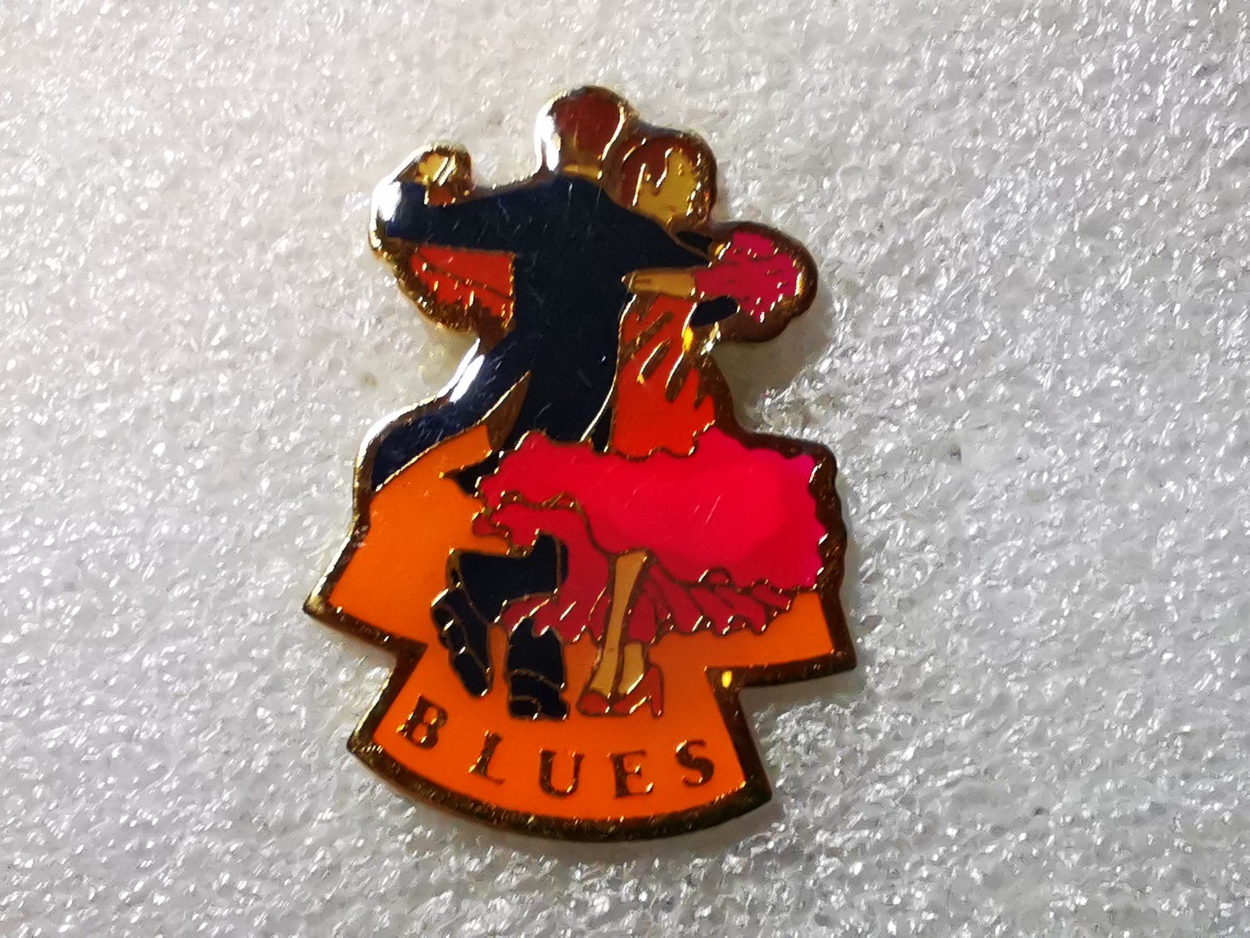 Placchette & Badge: Ansteckpin 52: Blues – Usato da Oppligen venduto da Pin-Fall-Shop