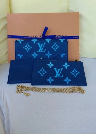 Louis Vuitton Felicie Pochette, blau