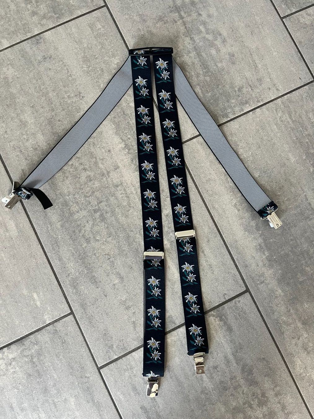 Altro in  Abbigliamento & Accessori: Hosenträger Edelweiss – Usato da Otelfingen venduto da Denis_ZH 2