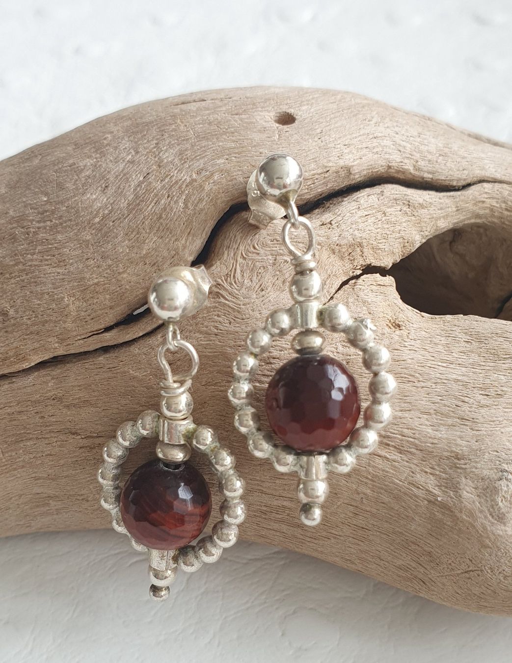 Boucles d'oreille: Hübscher Ohrstecker in Silber und Echtstein – Neuf (Voir description) à Langenthal par Toppolina