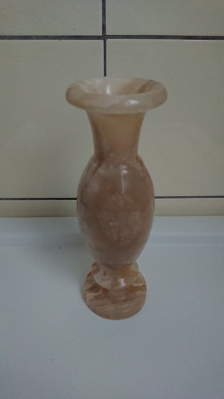 Vasi & Recipienti: Vase marbre – Usato da Estévenens venduto da Rockingirl